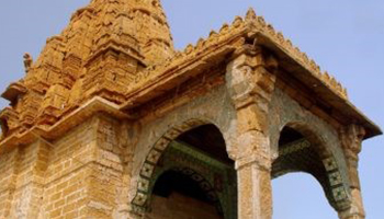 SHRI-DEV-VARUN-TEMPLE-1