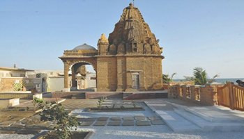 SHRI-DEV-VARUN-TEMPLE-2-1024×576